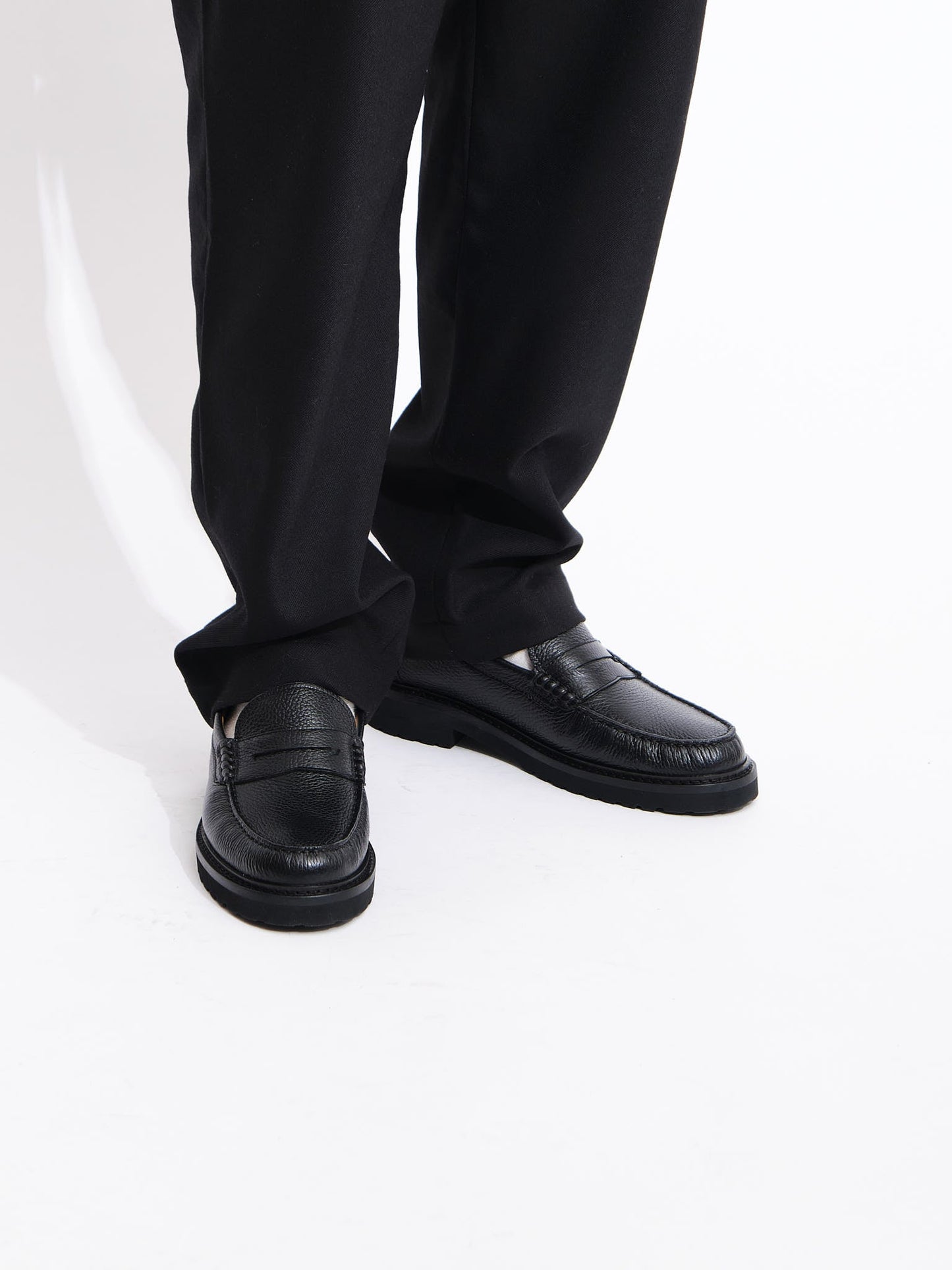 Lightweight Loafer | Black Grained Leather