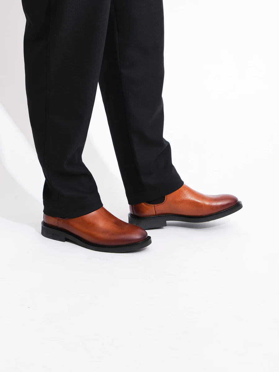 Classic Chelsea Boot | Cognac Pull Up Leather