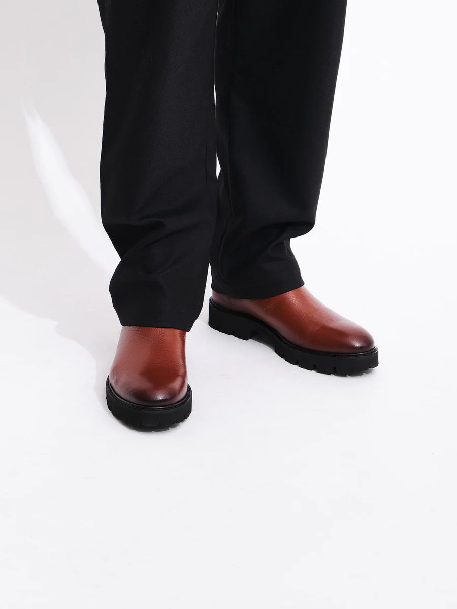 Lightweight Chelsea Boot | Cognac Grained Leather