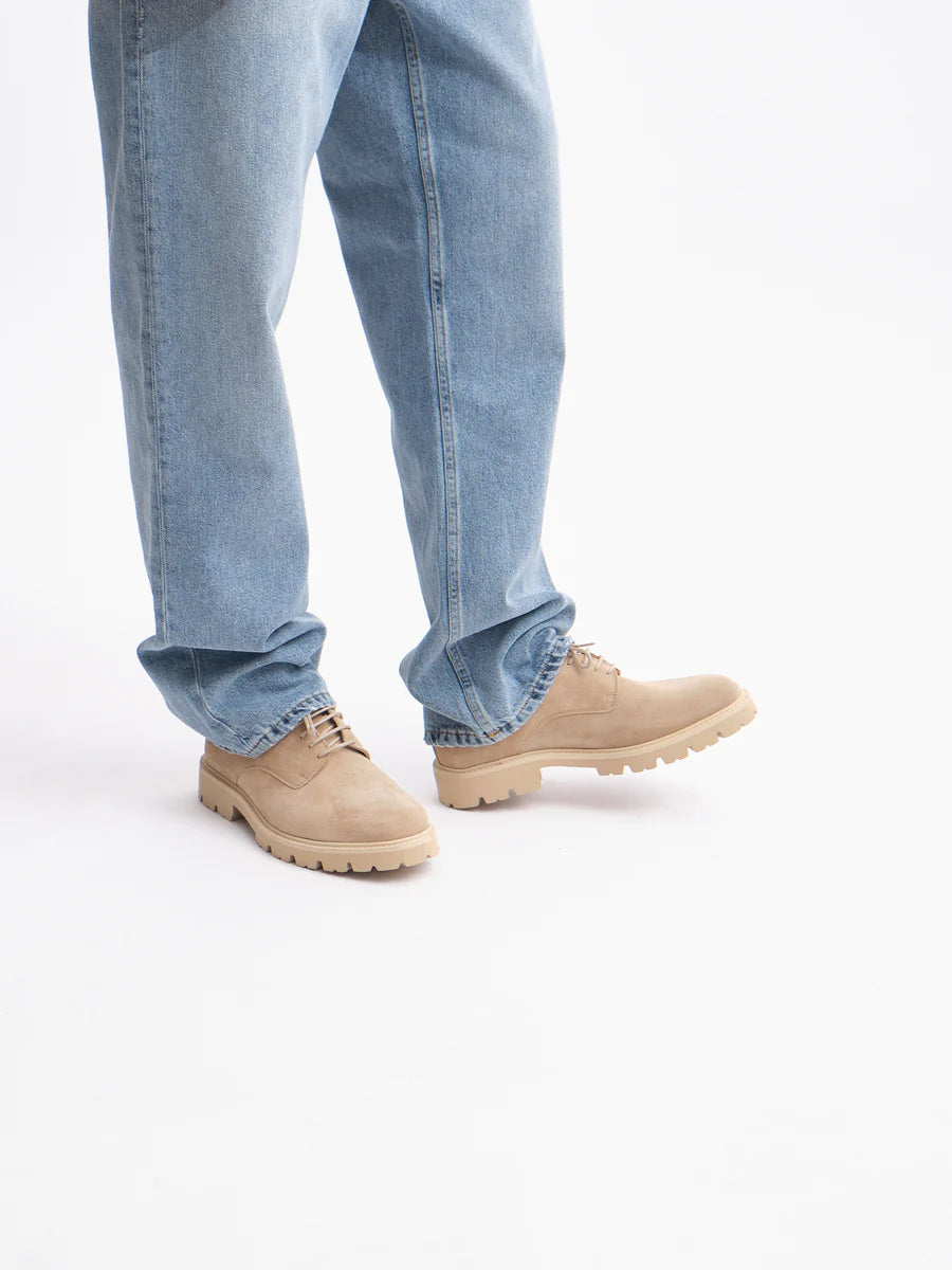 Lightweight Derby Shoe | Desert Suede