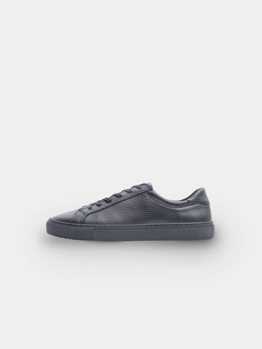 Classic Sneaker | Black/Black